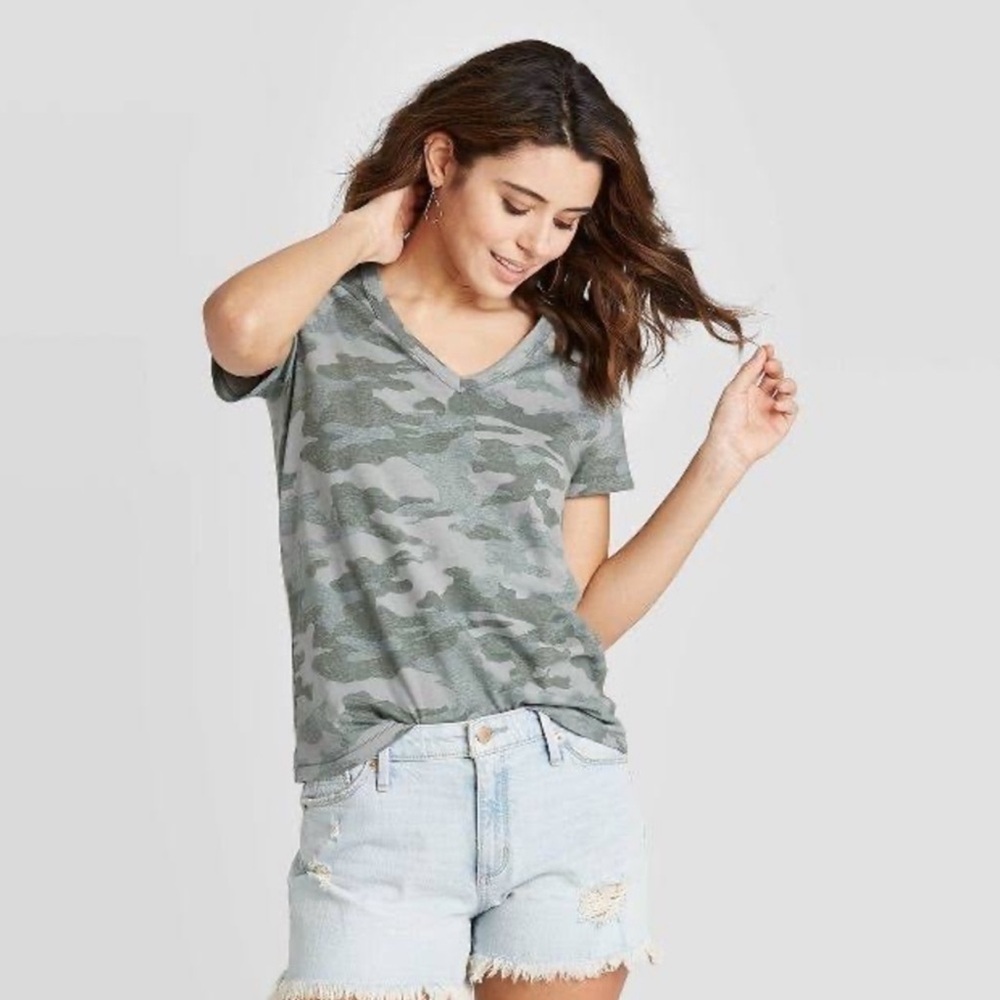 Universal Thread Army Print Relaxed Short Sleeve Tee - Picture 6 of 6